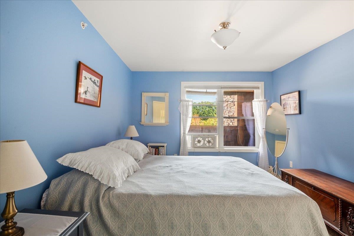 45 Claire Point Road Burlington, VT 05408 - Photo 23 of 35 Gallery Image 23