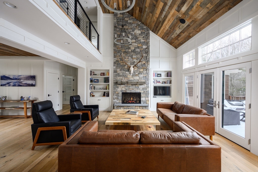 9 Tillinghast Drive, Unit 9 Hingham, MA 02043 - Photo 5 of 39