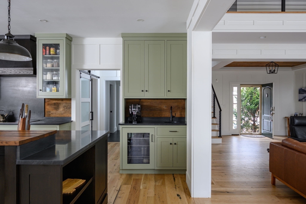 9 Tillinghast Drive, Unit 9 Hingham, MA 02043 - Photo 8 of 39