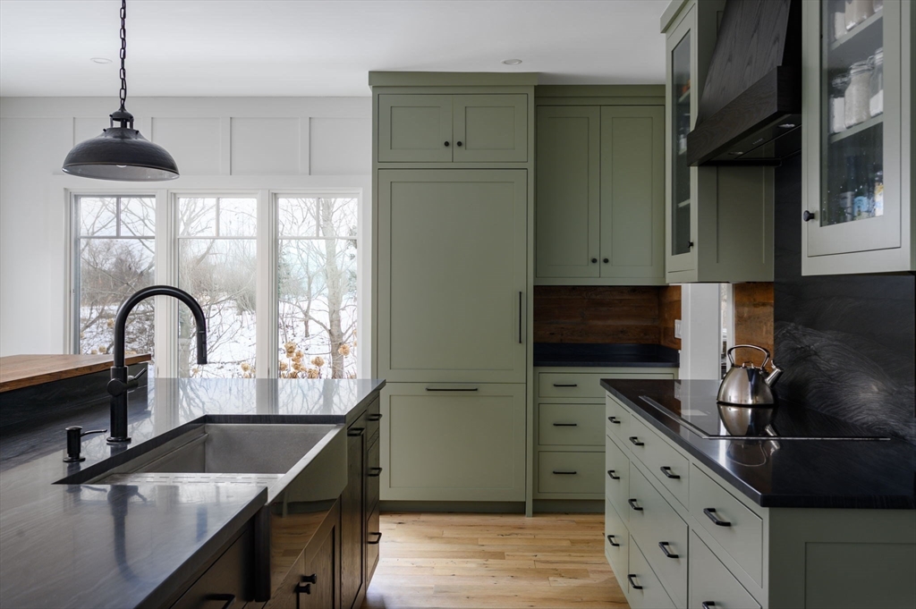 9 Tillinghast Drive, Unit 9 Hingham, MA 02043 - Photo 10 of 39