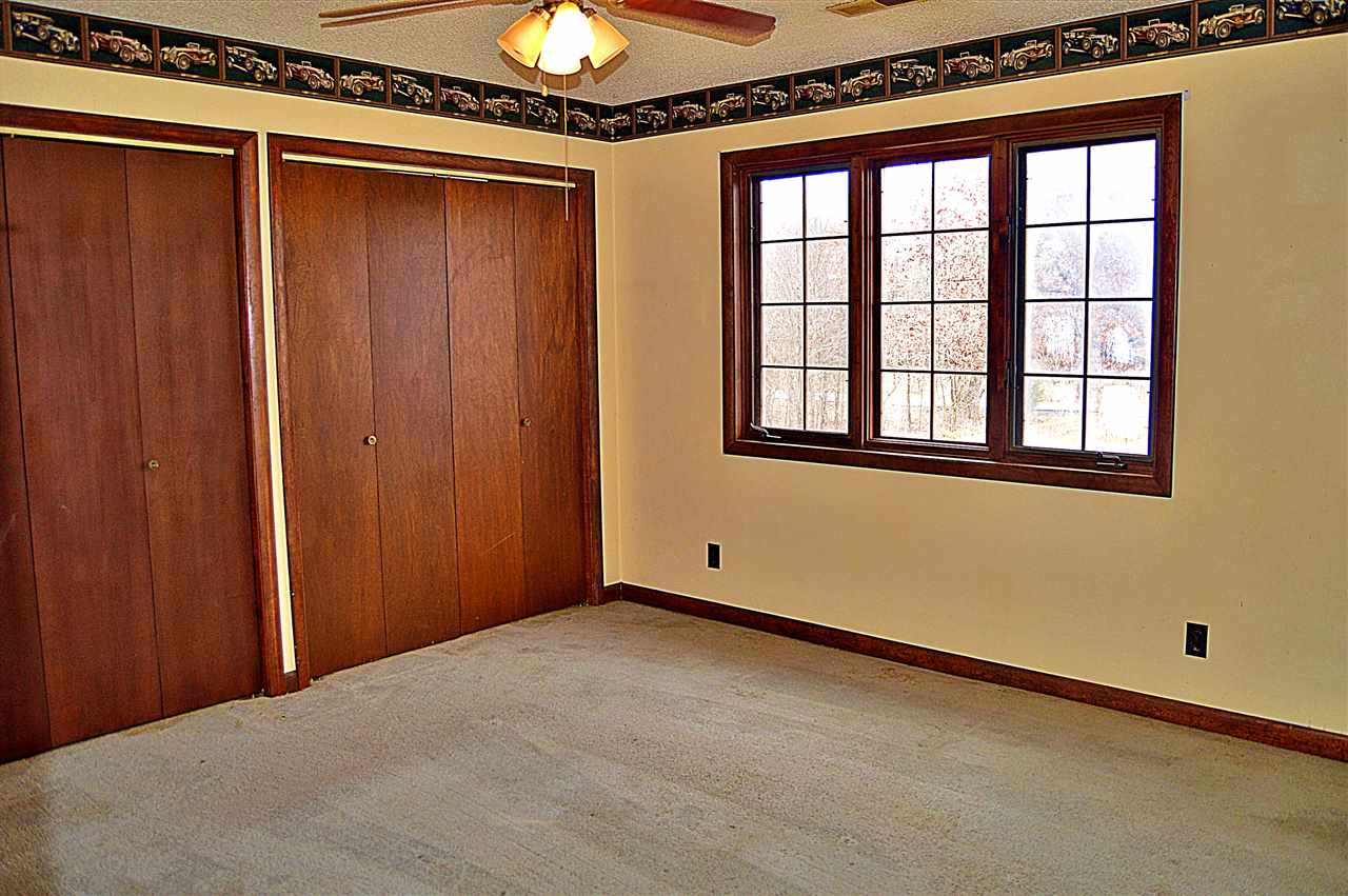 1283 Craft Road Franklin, KY 42134 - Photo 12 of 16 Gallery Image 12