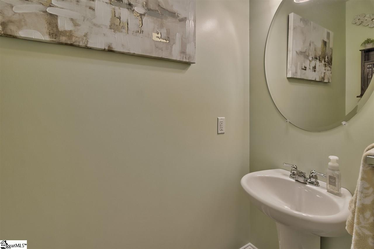 19 Shefleys Road Simpsonville, SC 29680 - Photo 16 of 27 Gallery Image 16