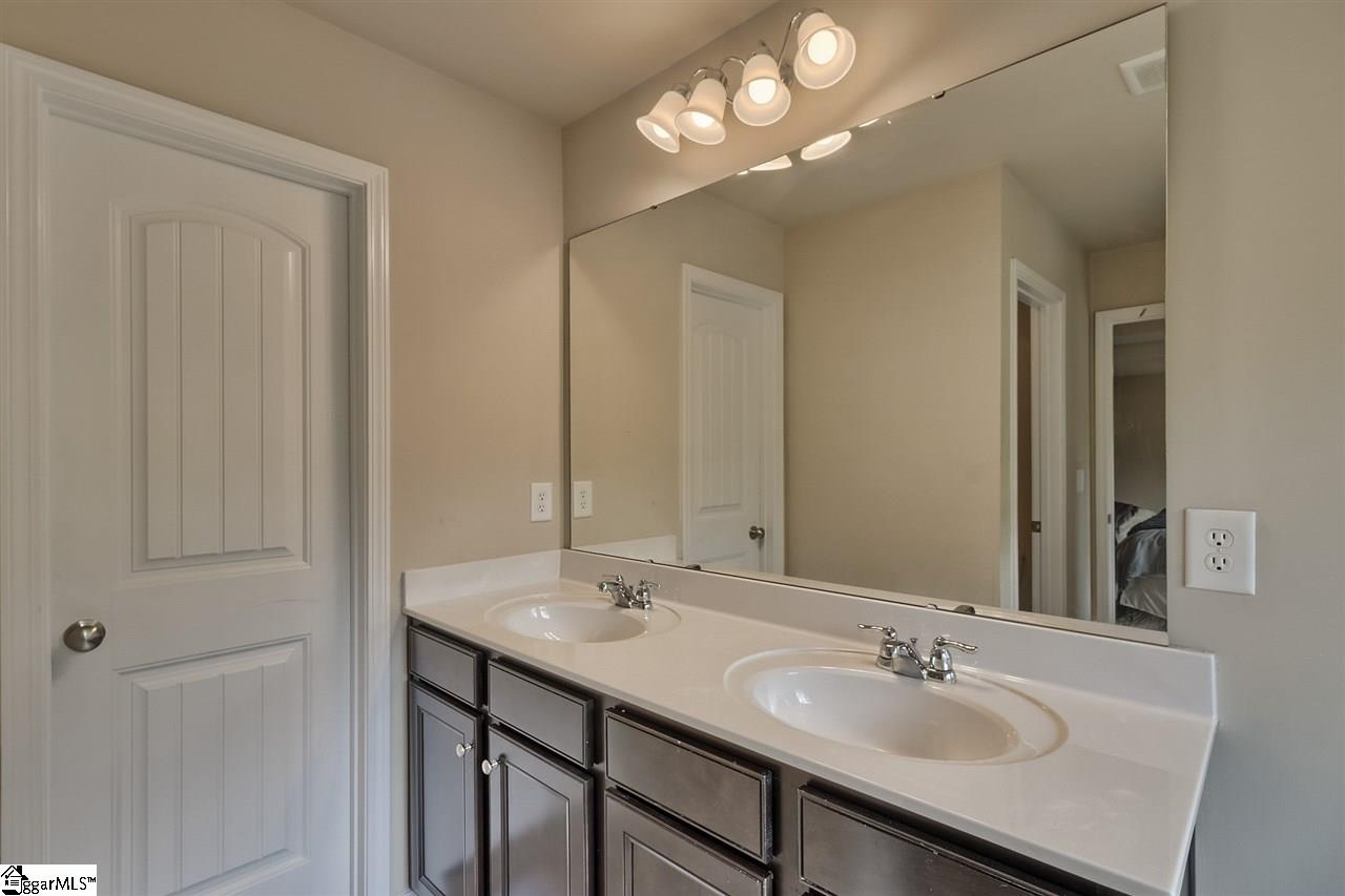 19 Shefleys Road Simpsonville, SC 29680 - Photo 20 of 27 Gallery Image 20