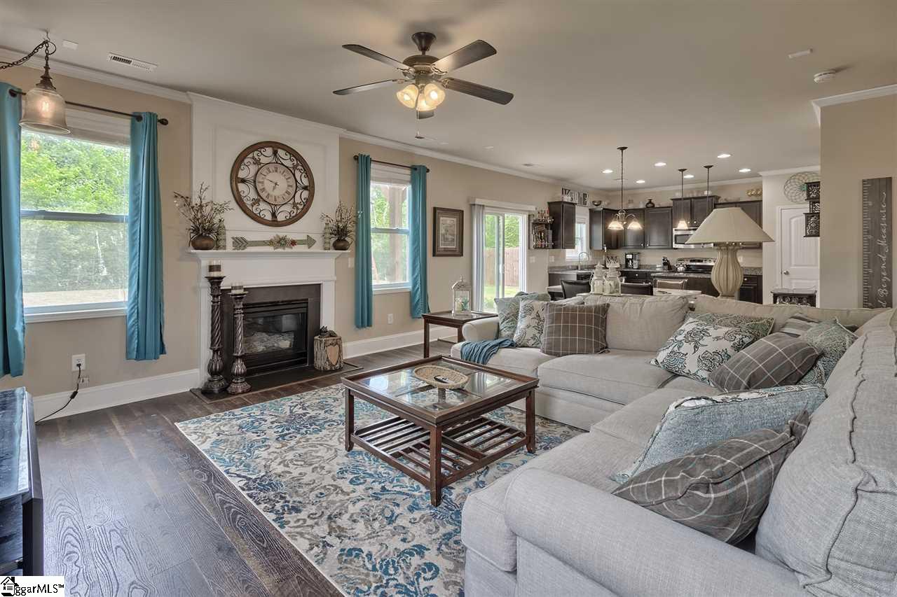 19 Shefleys Road Simpsonville, SC 29680 - Photo 6 of 27 Gallery Image 6