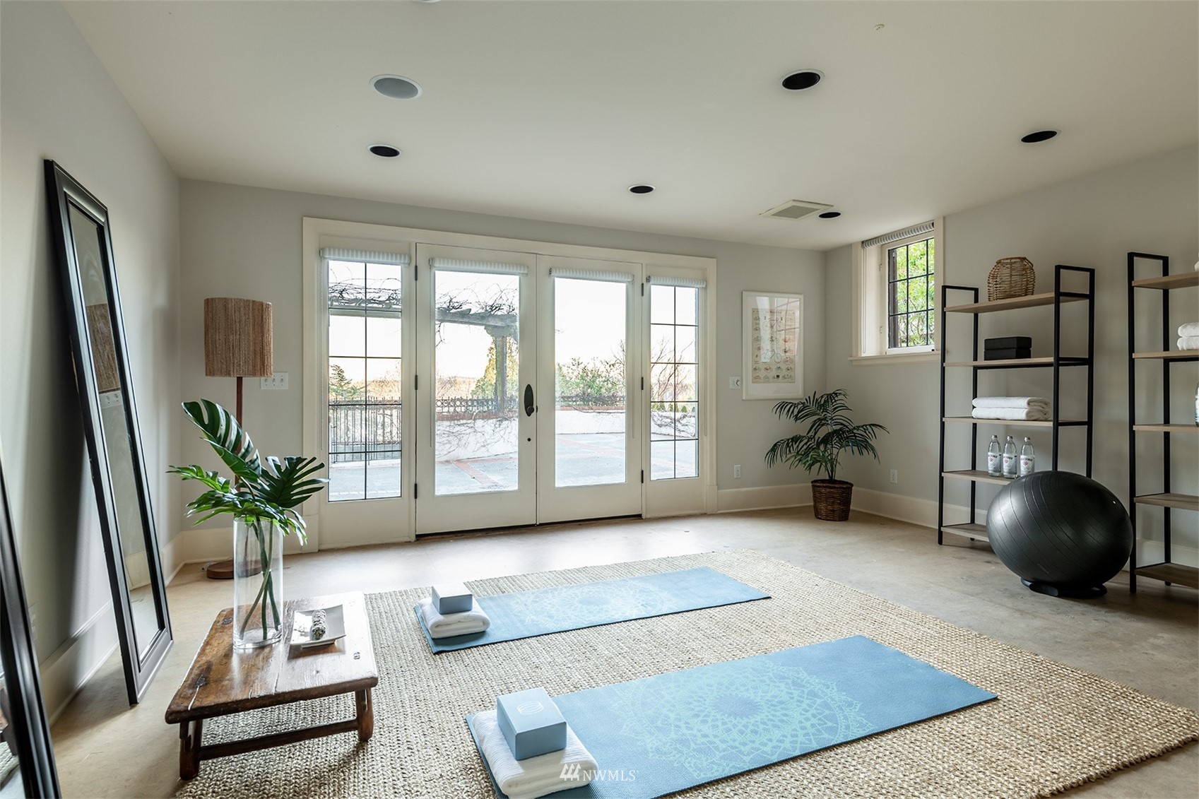 3328 Cascadia Avenue South Seattle, WA 98144 - Photo 35 of 40 a living room with furniture potted plant and a large window