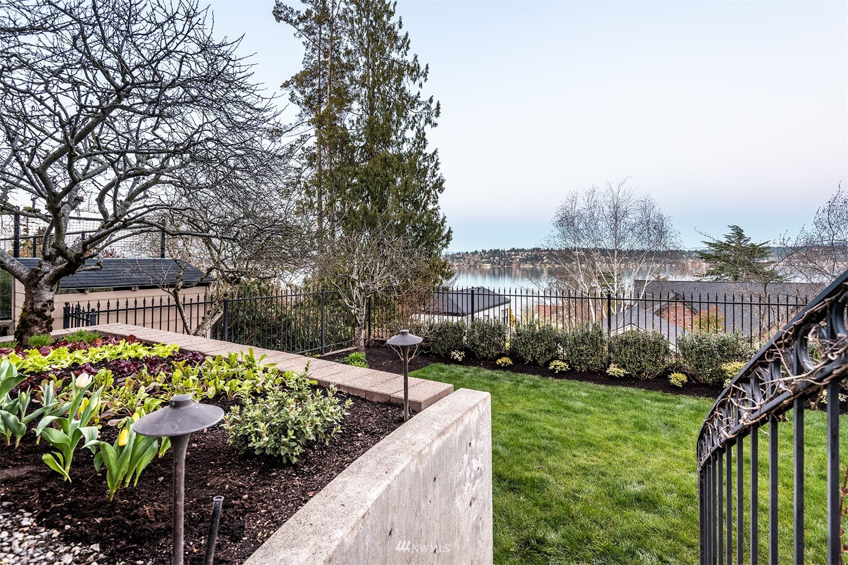 3328 Cascadia Avenue South Seattle, WA 98144 - Photo 37 of 40 a view of a garden with a flower garden