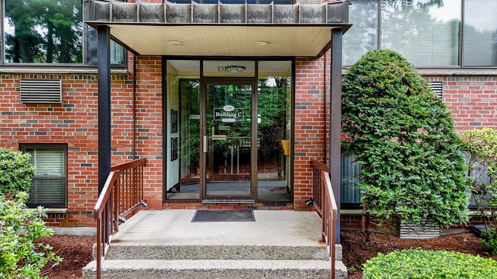 1325 Worcester Road, Unit C11 Framingham, MA 01701 - Photo 1 of 27 Gallery Image 1