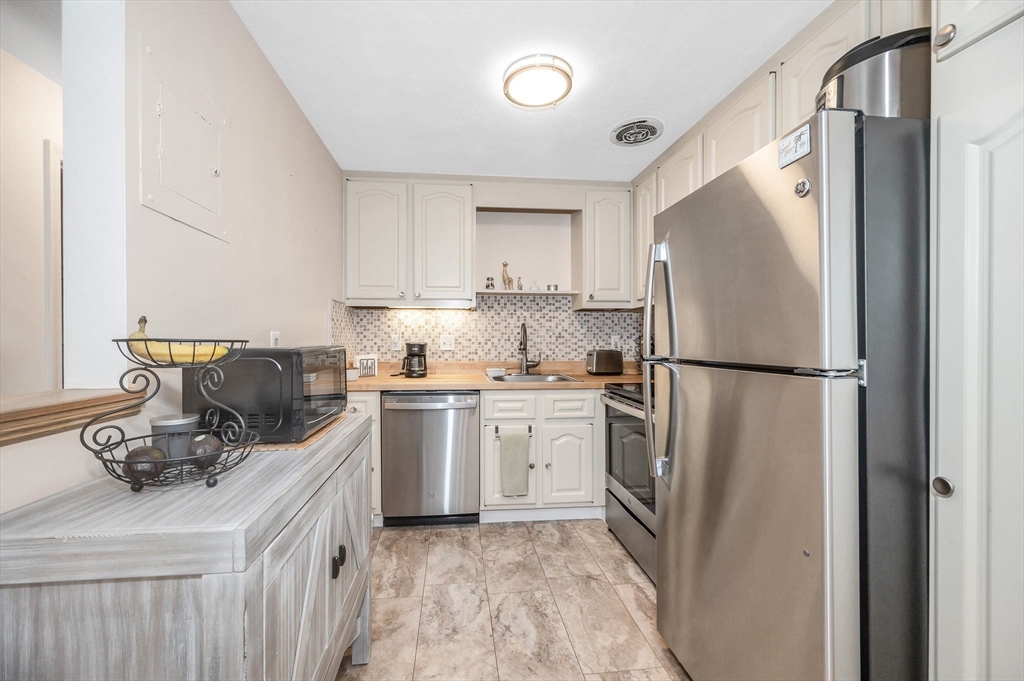 1325 Worcester Road, Unit C11 Framingham, MA 01701 - Photo 12 of 27 Gallery Image 12