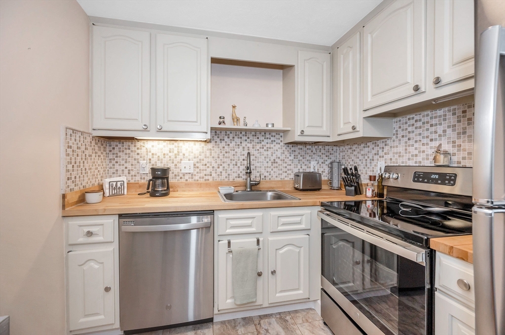 1325 Worcester Road, Unit C11 Framingham, MA 01701 - Photo 10 of 27 Gallery Image 10