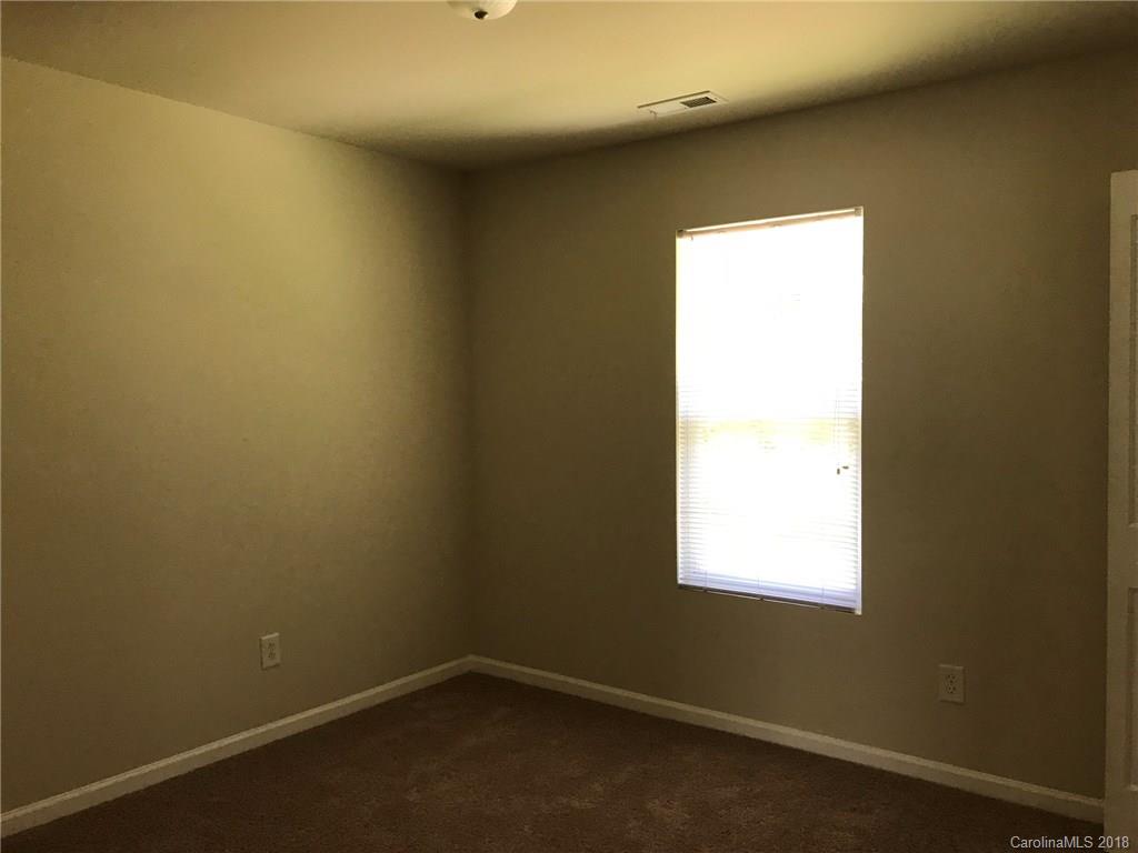 838 Rook Road Charlotte, NC 28216 - Photo 10 of 13 a small space with a window