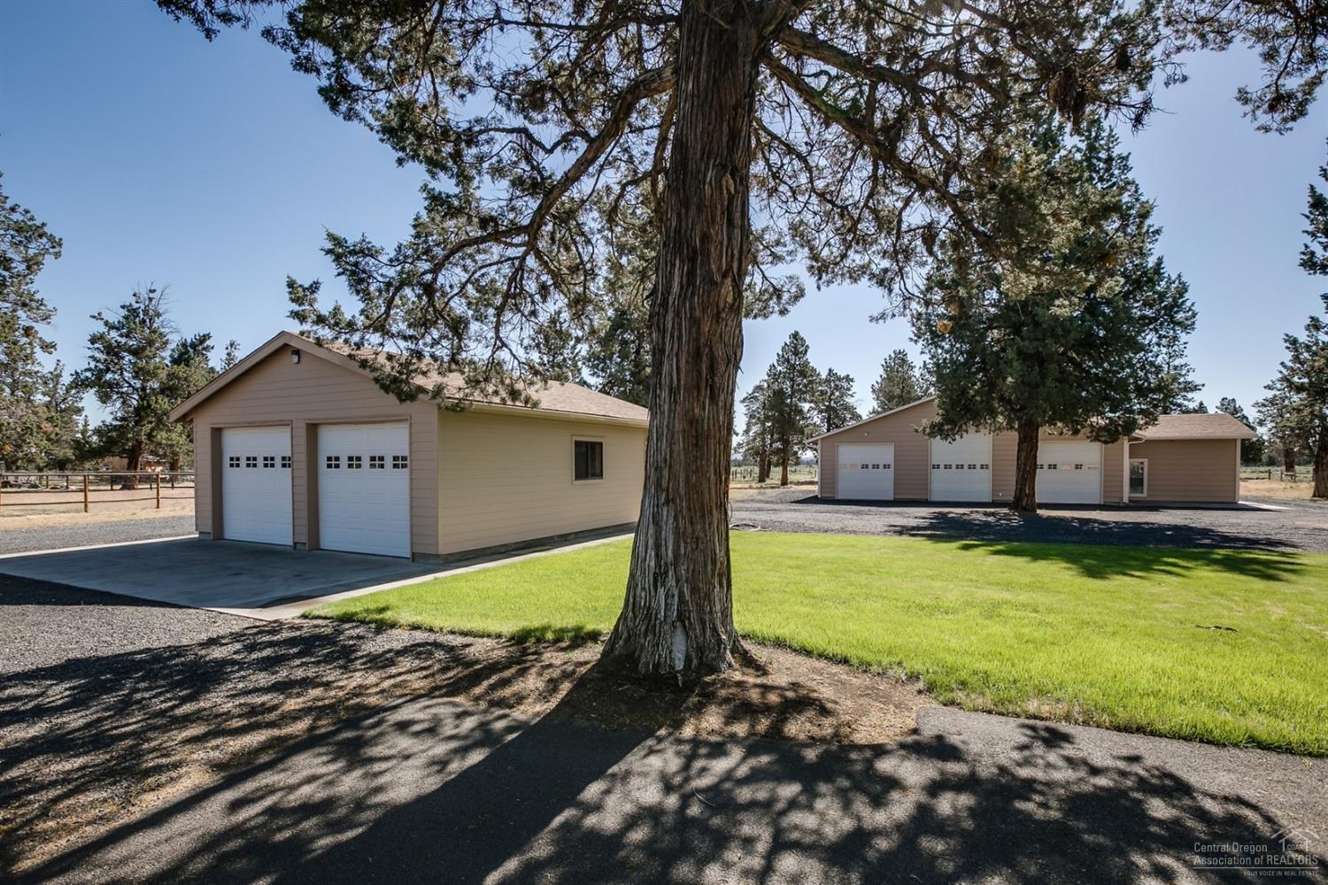 67134 Gist Road Bend, OR 97703 - Photo 21 of 24 Gallery Image 21