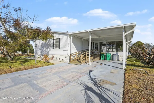 $295,000 | 926 Laurel Circle, Barefoot Bay, FL 32976