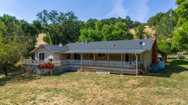 $2,500,000 | 5081 Highway 175 Hopland Ca, Hopland, CA 95449