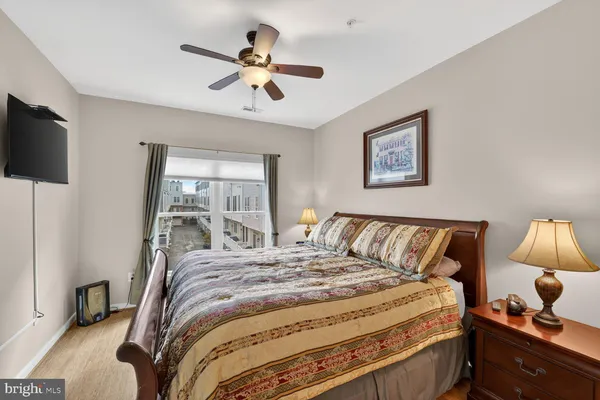 $1,175,000 | 814 3rd Street Southeast, Washington, DC 20003