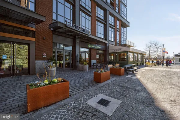 $1,175,000 | 814 3rd Street Southeast, Washington, DC 20003