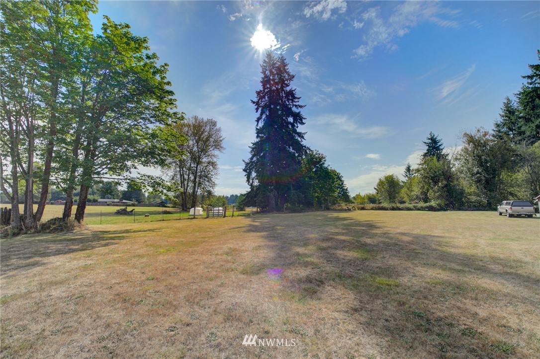 19225 Southeast 141st Street Renton, WA 98059 - Photo 8 of 25 a view of outdoor space with city view
