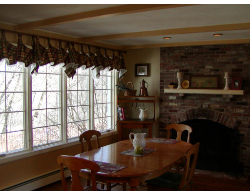 14 Crown Ridge Road Westborough, MA 01581 - Photo 7 of 18 Gallery Image 7