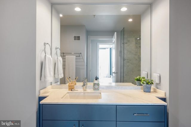 $482,500 | 910 Powhatan Street, Unit 305N, Alexandria, VA 22314