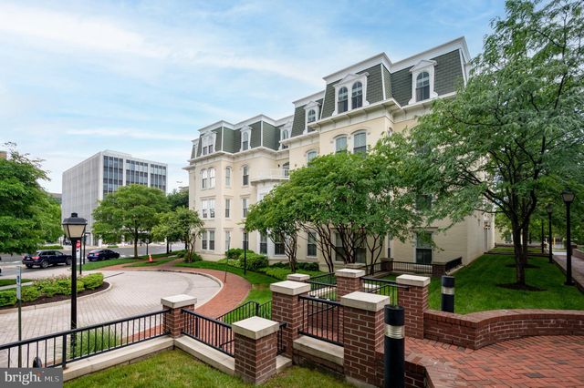 $482,500 | 910 Powhatan Street, Unit 305N, Alexandria, VA 22314
