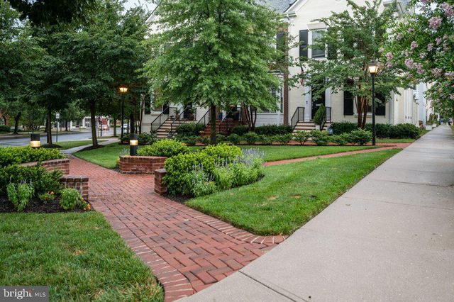 $482,500 | 910 Powhatan Street, Unit 305N, Alexandria, VA 22314