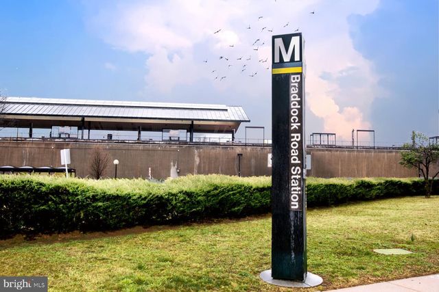 $482,500 | 910 Powhatan Street, Unit 305N, Alexandria, VA 22314