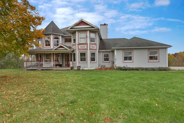 $499,000 | 42416 North Crawford Road, Antioch, IL 60002