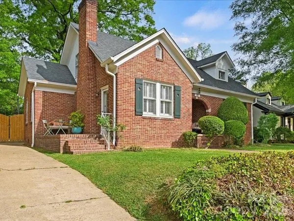 $1,300,000 | 204 South Laurel Avenue, Charlotte, NC 28207
