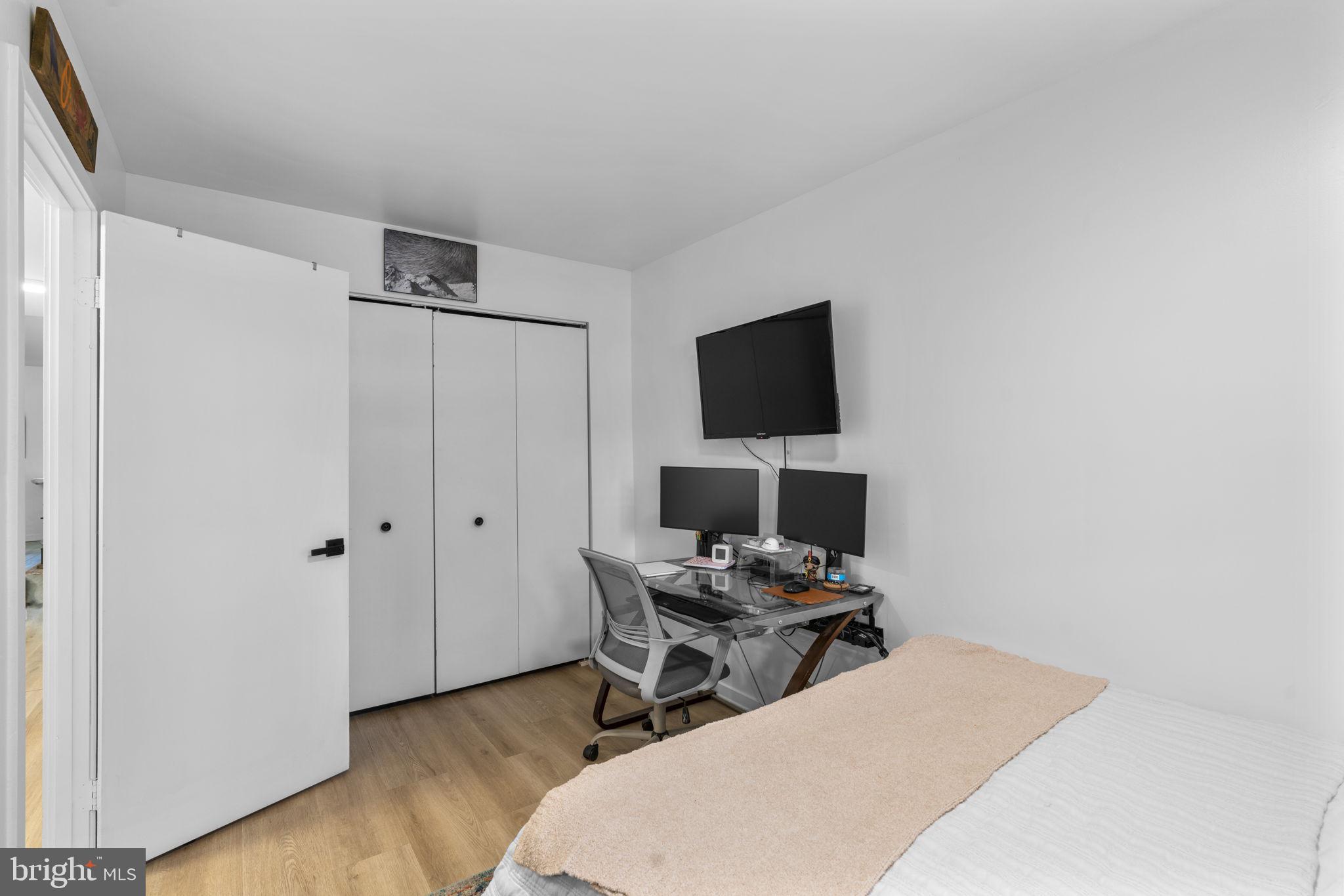 8 West Lee Street West, Unit R69 Baltimore, MD 21201 - Photo 25 of 28