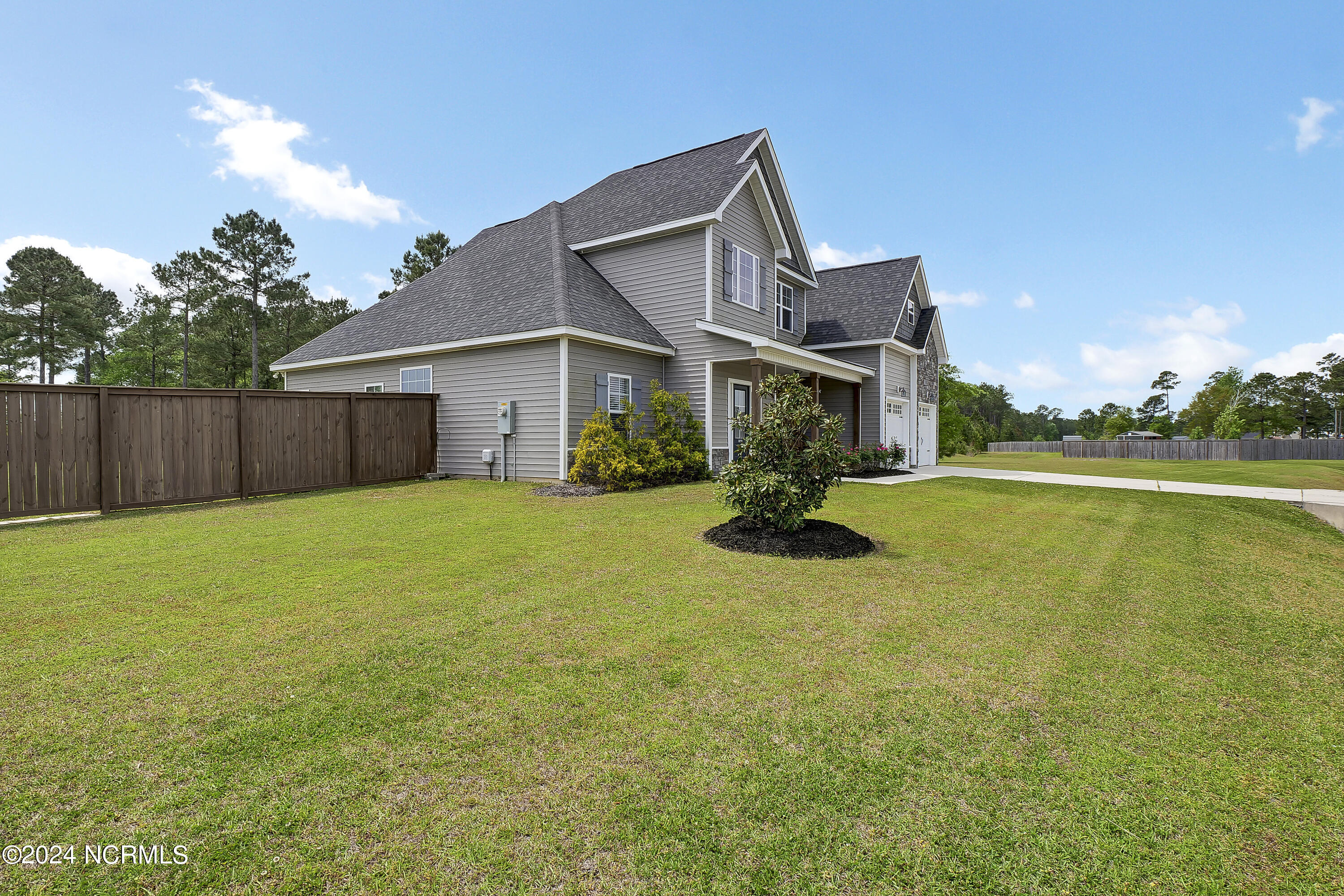 189 Peytons Ridge Drive Hubert, NC 28539 - Photo 4 of 41 003_p6444978