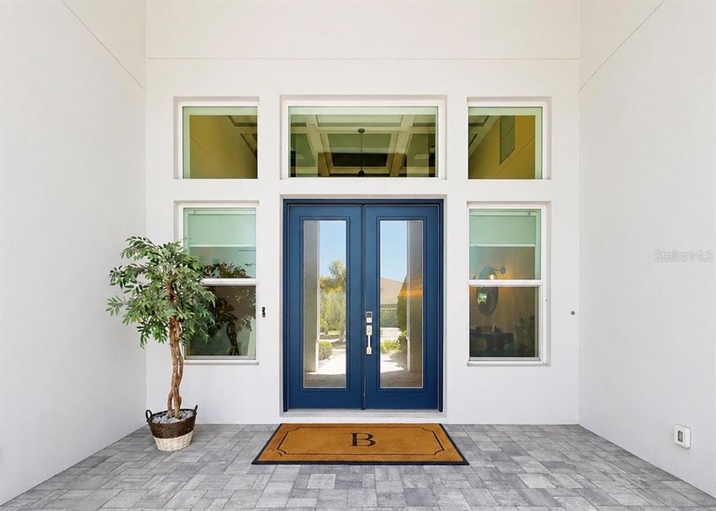 5605 Seagrass Place Apollo Beach, FL 33572 - Photo 4 of 86