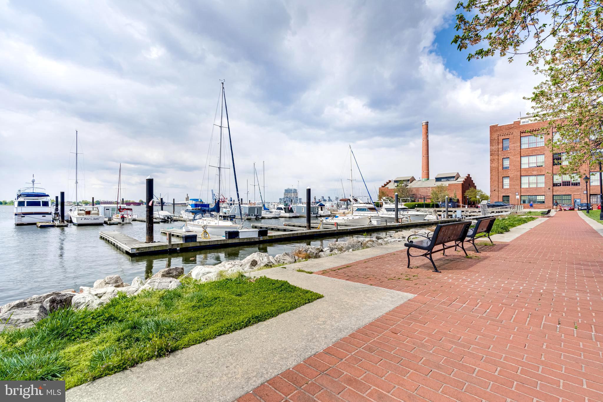 2901 Boston Street, Unit 513 Baltimore, MD 21224 - Photo 59 of 62 a view of outdoor space with seating area