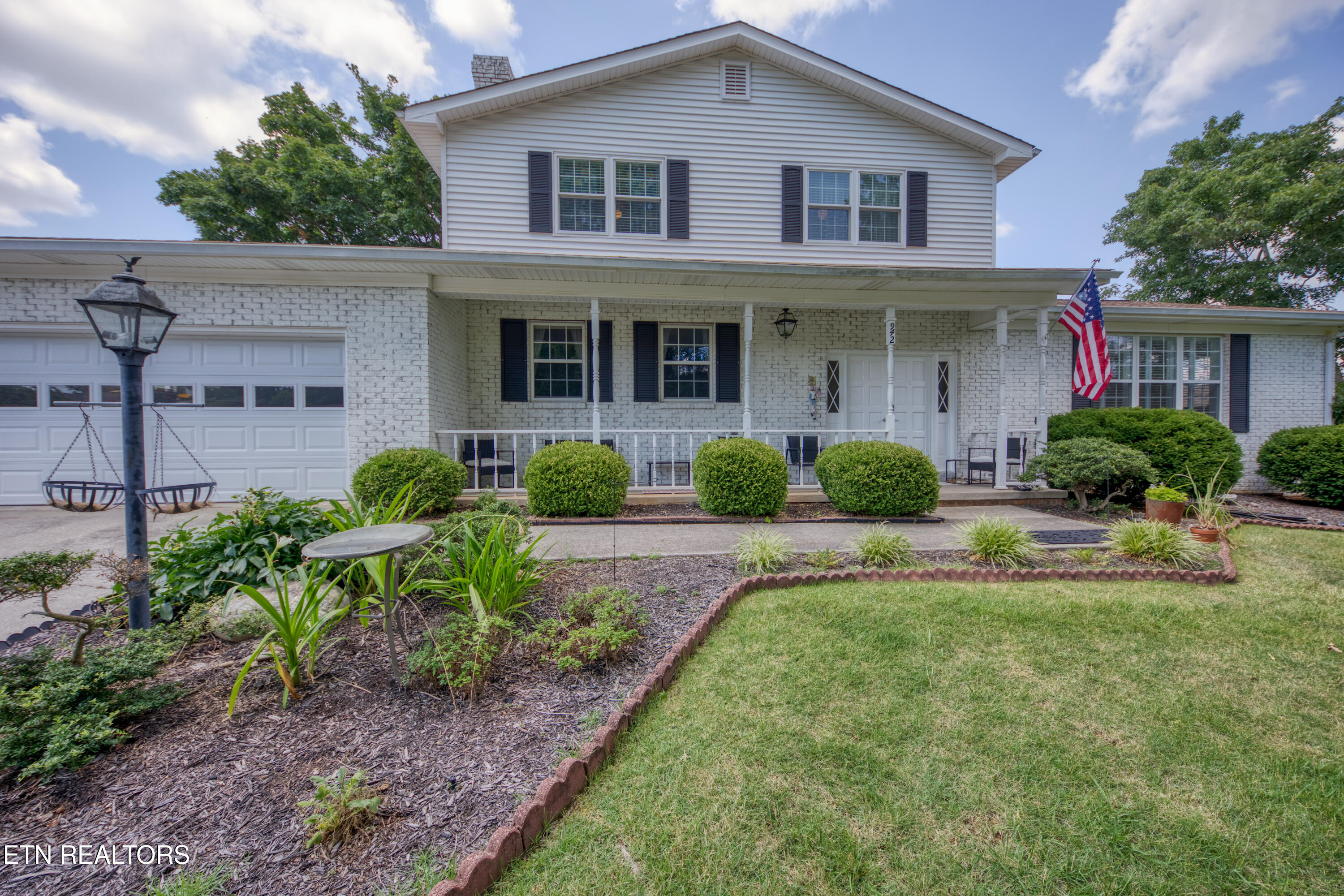 942 Radnor Road Maryville, TN 37804 - Photo 6 of 28 0H3A9619_6