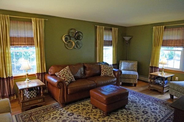 51 Glendale Road Southampton, MA 01073 - Photo 8 of 30