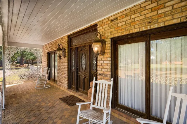 $365,000 | 311 Guillory Street, Oakdale, LA 71463