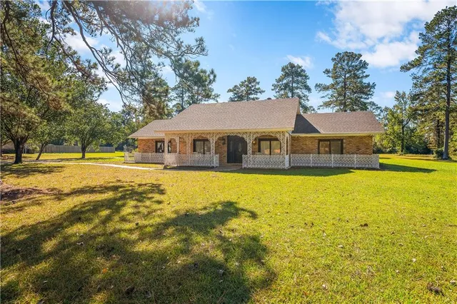 $365,000 | 311 Guillory Street, Oakdale, LA 71463