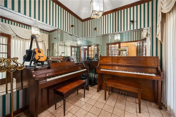 $365,000 | 311 Guillory Street, Oakdale, LA 71463