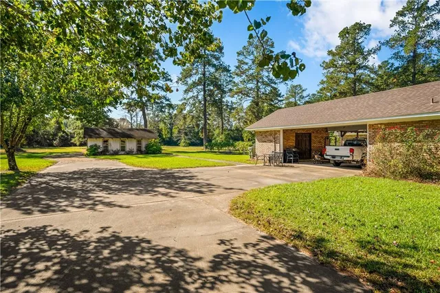 $365,000 | 311 Guillory Street, Oakdale, LA 71463