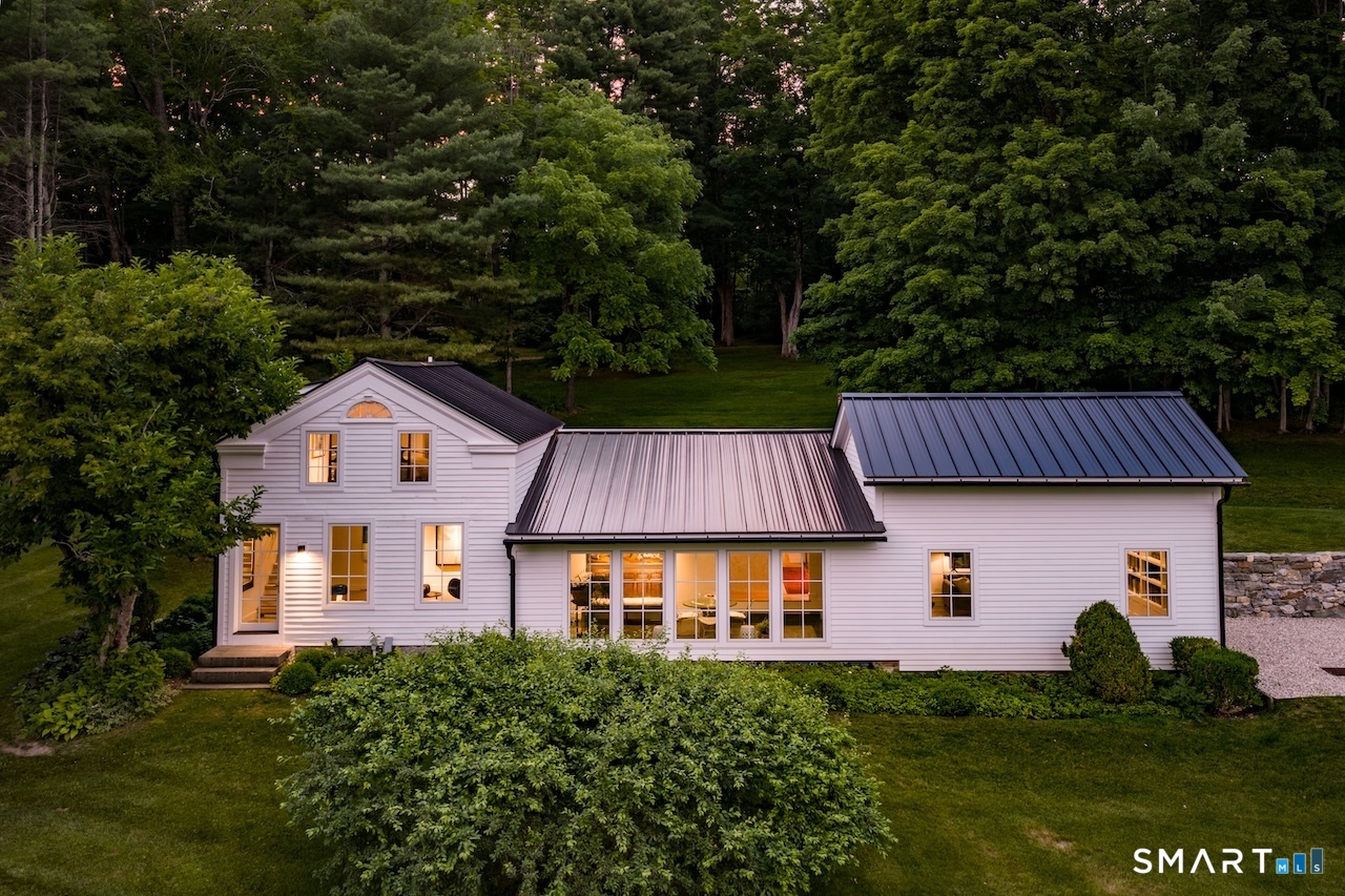 31 Belgo Road Salisbury, CT 06039 - Photo 2 of 25 Gallery Image 2