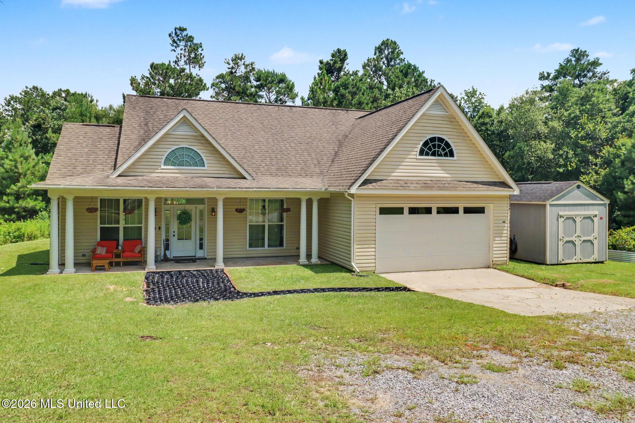 90 Percy O'Neal Road McHenry, MS 39561 - Photo 4 of 29 IMG_2458