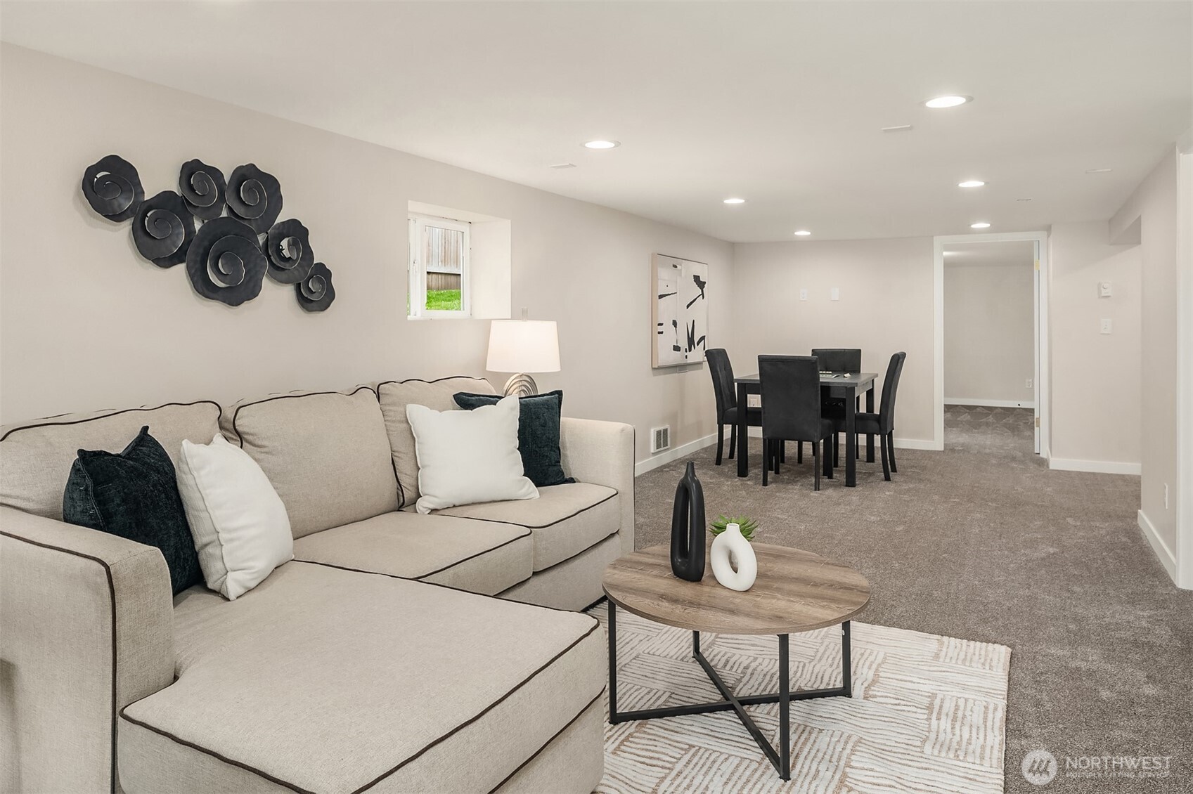 1532 Maple Street Everett, WA 98201 - Photo 27 of 39 a living room with furniture