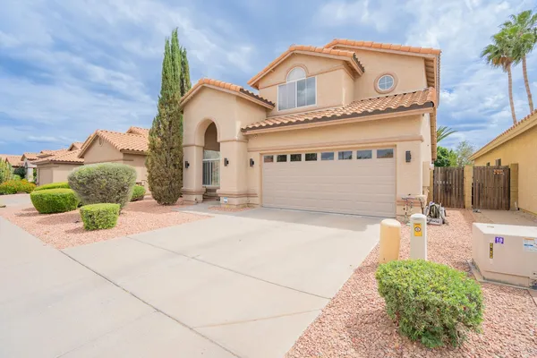 $2,795 | 4613 East Desert Cactus Street, Phoenix, AZ 85032