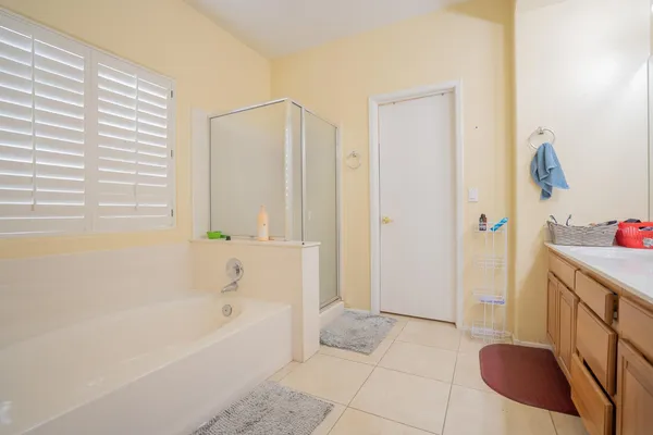 $2,795 | 4613 East Desert Cactus Street, Phoenix, AZ 85032