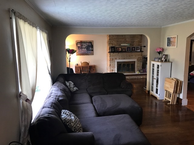105 Spring Street Fremont, IN 46737 - Photo 3 of 21
