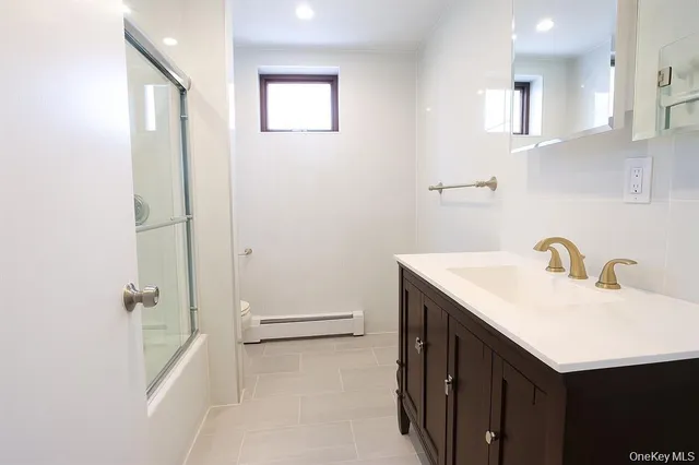 $1,478,000 | 92 Nottingham Road, Manhasset Hills, NY 11040