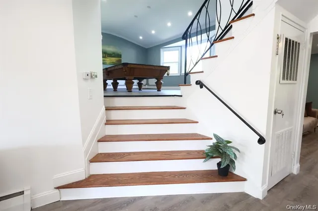 $1,478,000 | 92 Nottingham Road, Manhasset Hills, NY 11040