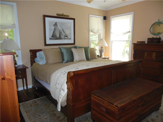 4168 Old Coopertown Road Springfield, TN 37172 - Photo 9 of 20 Master bedroom is a spacious, peaceful room with access to wrap around porch