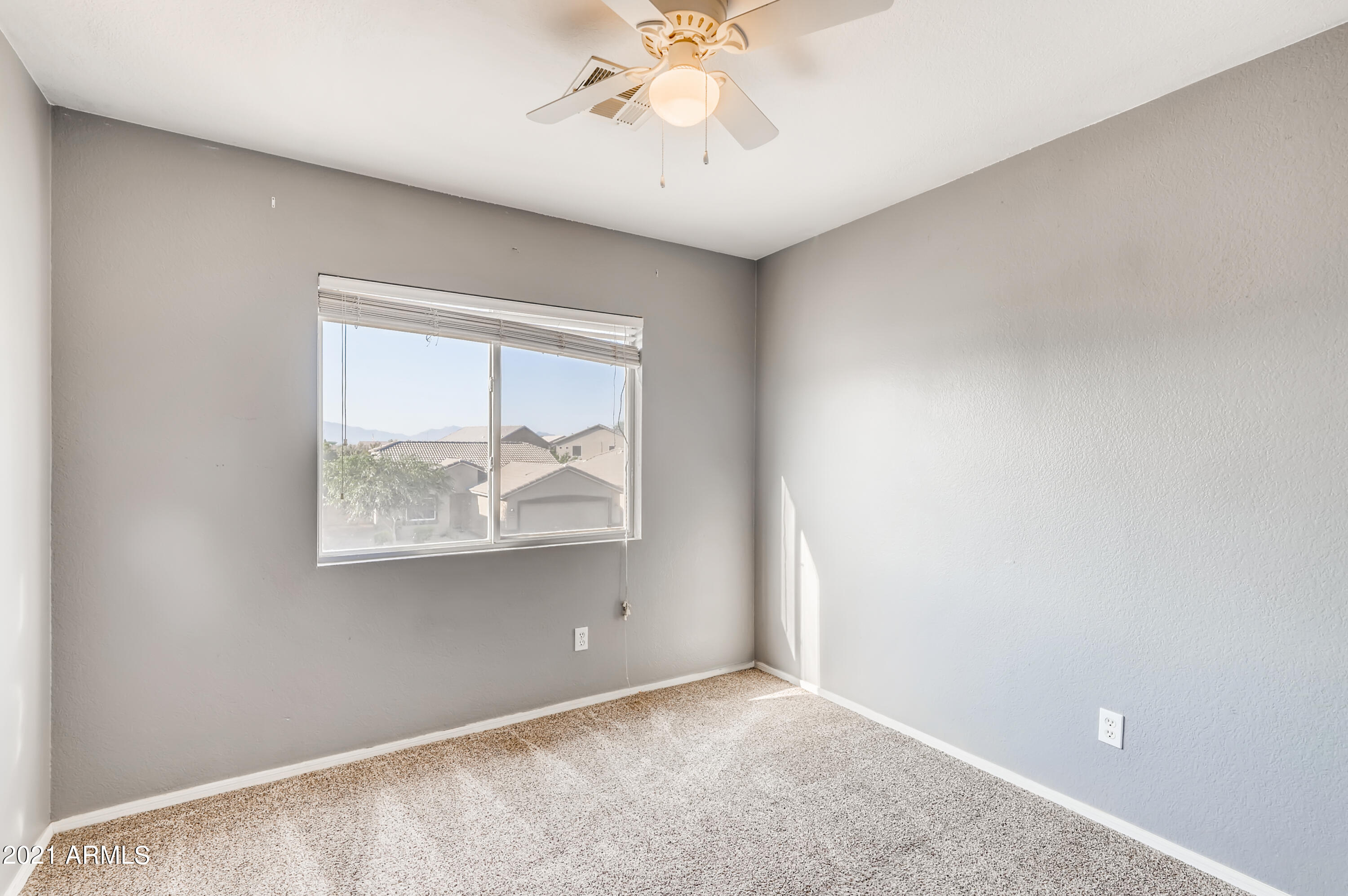 10362 West Alvarado Road Avondale, AZ 85392 - Photo 9 of 33 8-458579518-25 2nd Floor Bedroom