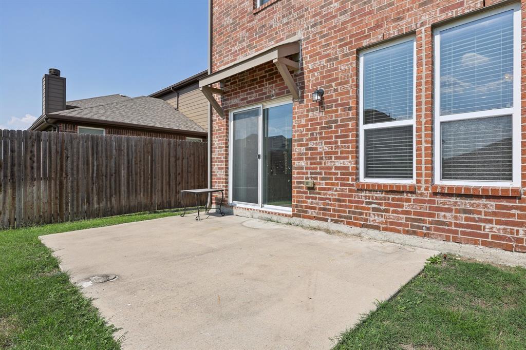 1205 Templin Avenue Forney, TX 75126 - Photo 40 of 40 a backyard of a house