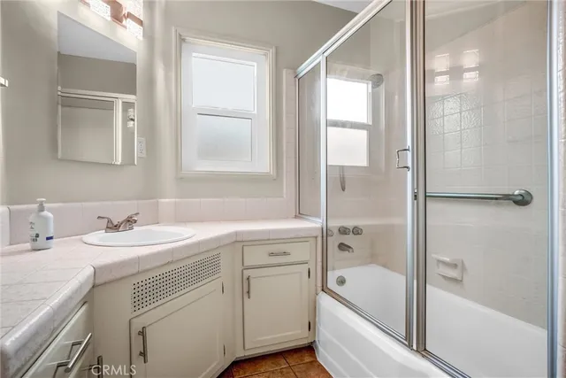 $3,650 | 5655 2nd Street, Long Beach, CA 90803