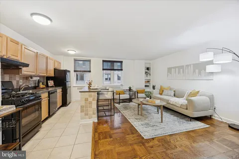 $229,000 | 2601 Pennsylvania Avenue, Unit 252, Philadelphia, PA 19130